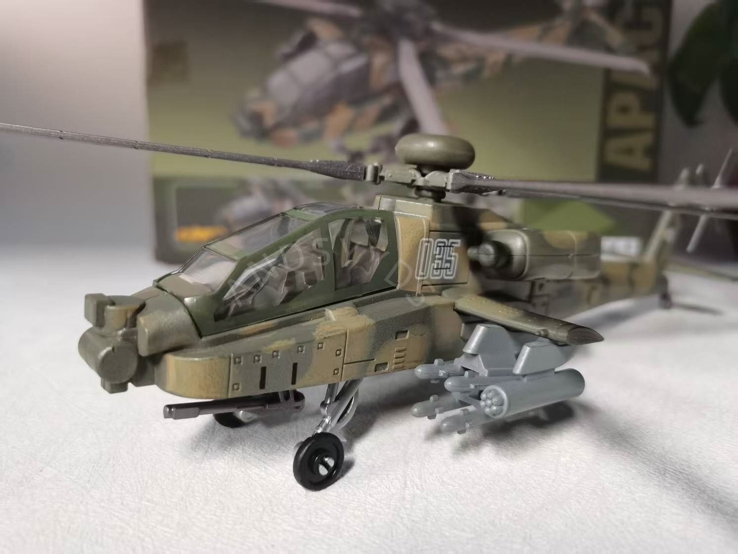 مقياس 1:72 لعبة الطائرات الولا - مراجعة Rc Helicopter Hobby Grade وسعره